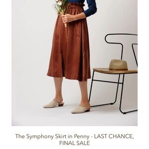 NWOT Suunday Skirt in Rust Size M